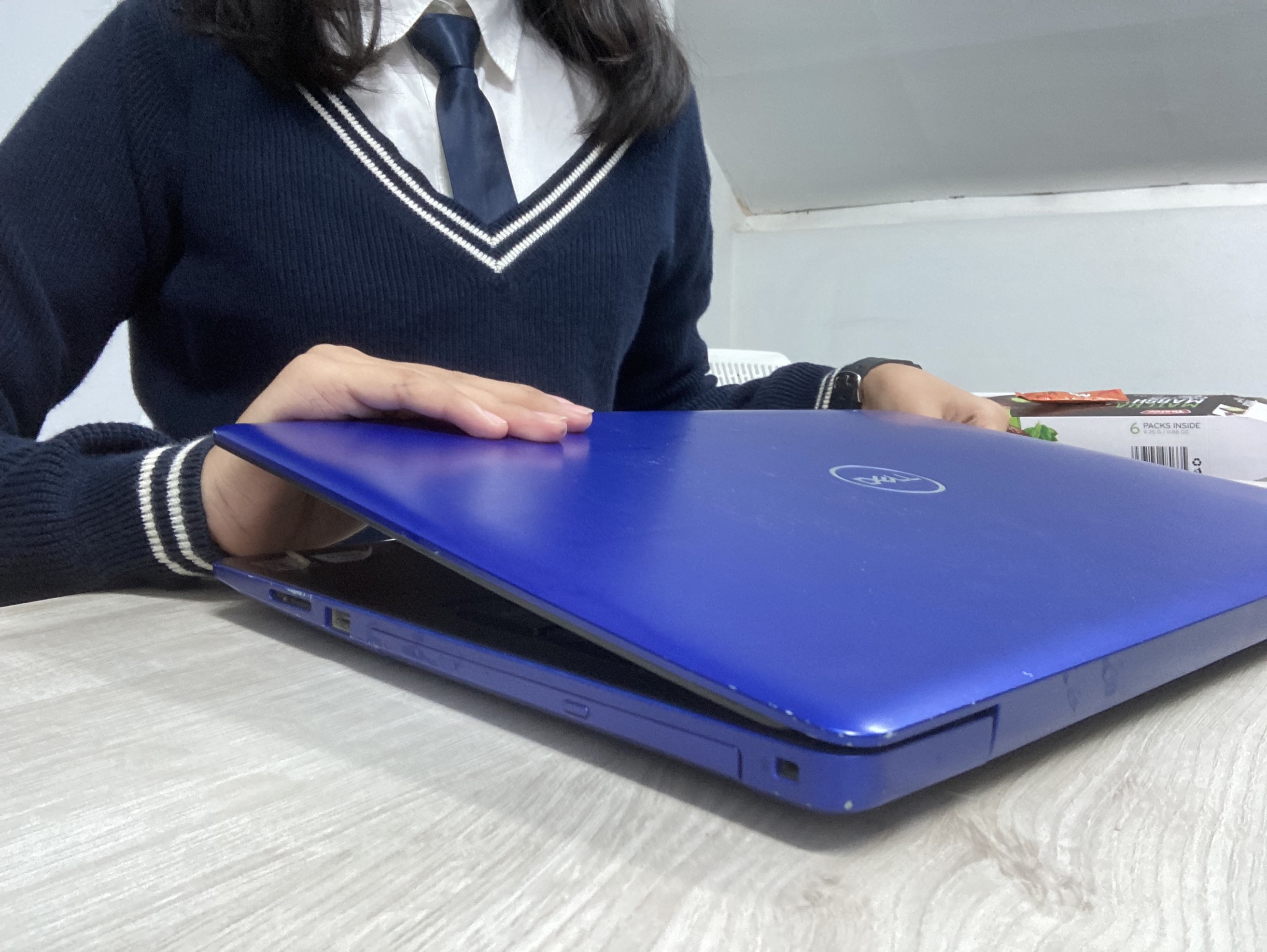 student-img
